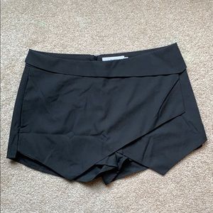 Persun Asymmetric Skort - Medium